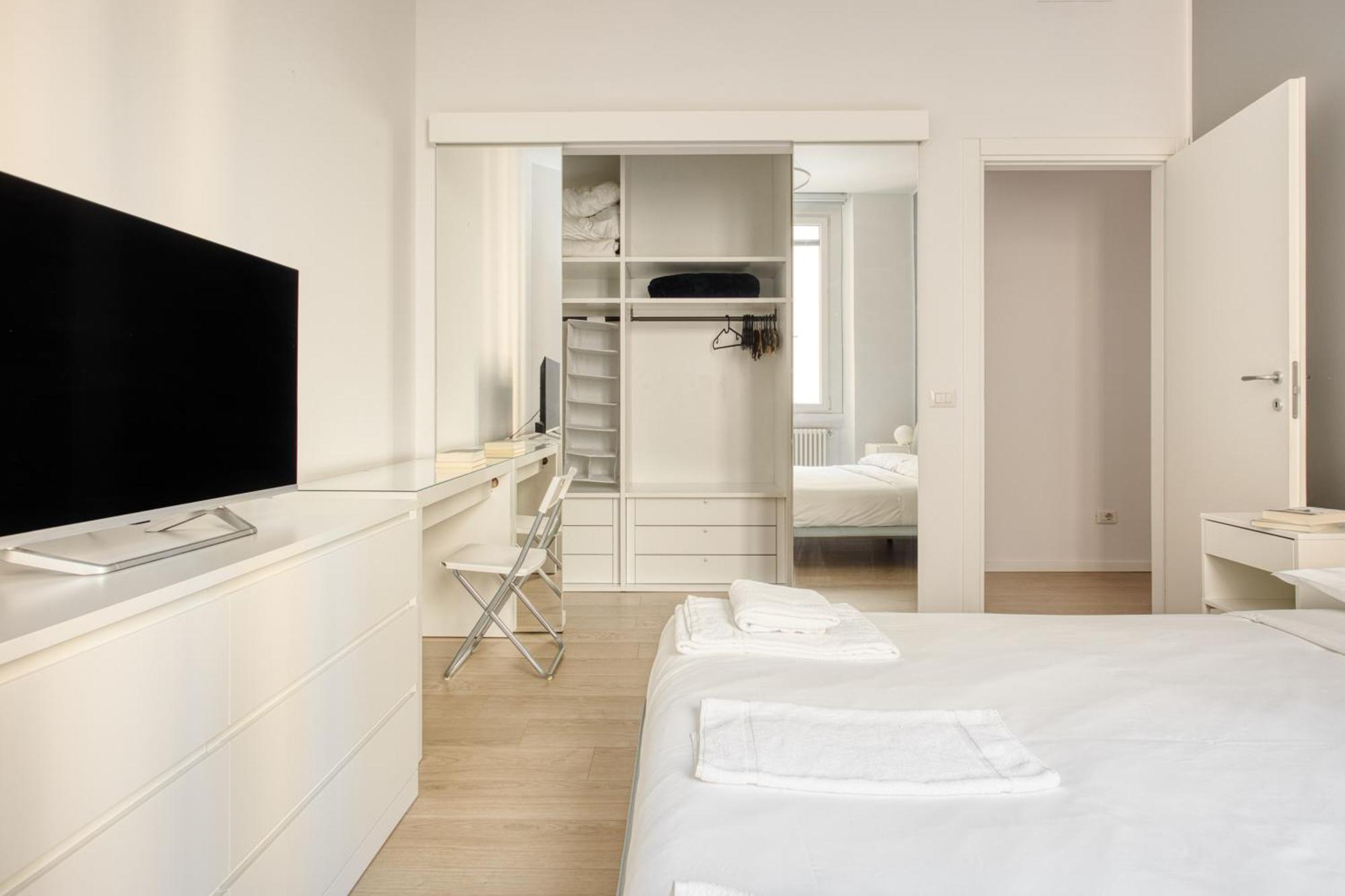 Quiet Gem - Milan's Citta Studi Apartment